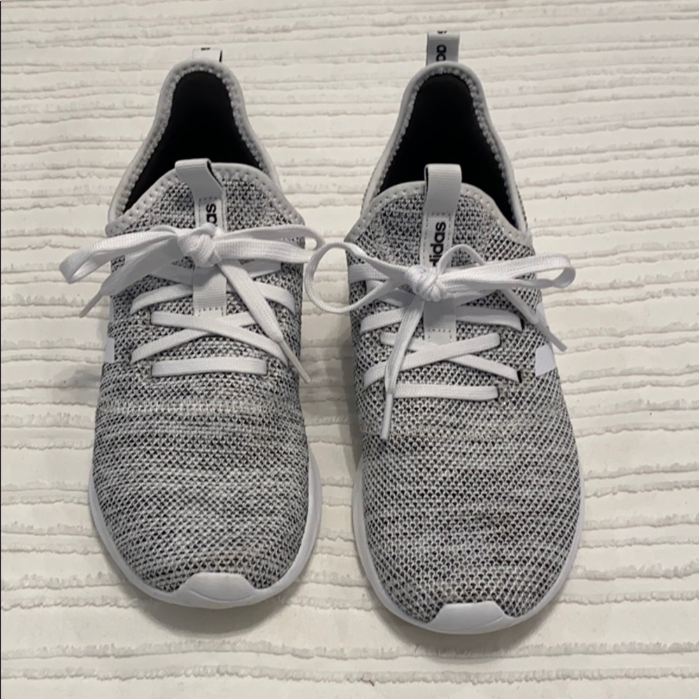 Adidas Cloudfoam sneakers